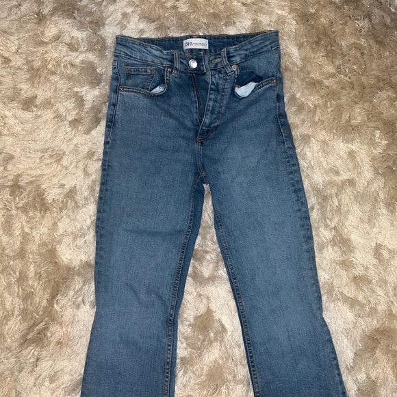 Zara Straight Jeans - Picture 1 of 2